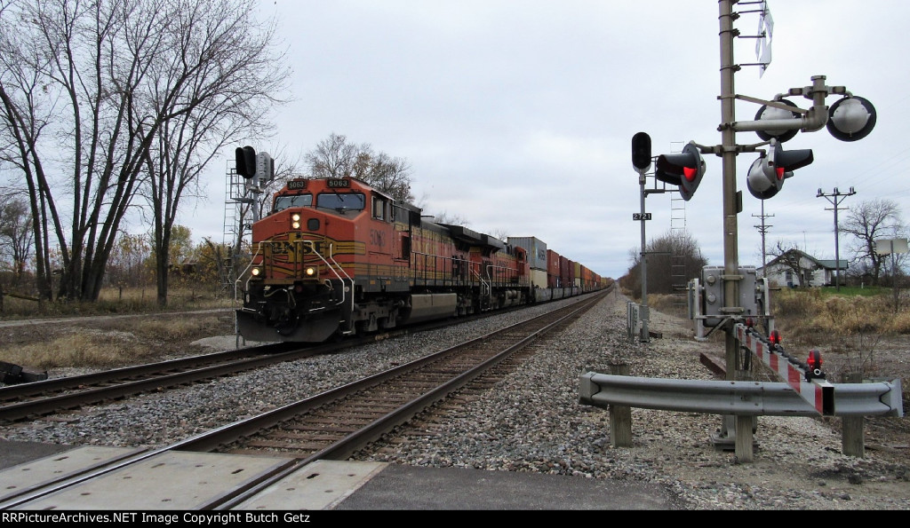 BNSF 5063